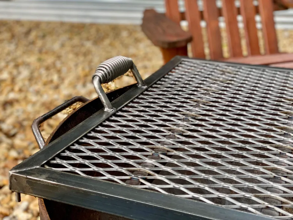 How to Clean Grill Grates? Find the Best Method