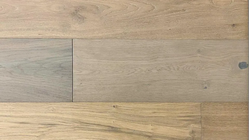 Laminate Flooring Vs. Engineered Hardwood Flooring: Which One is Better for You?