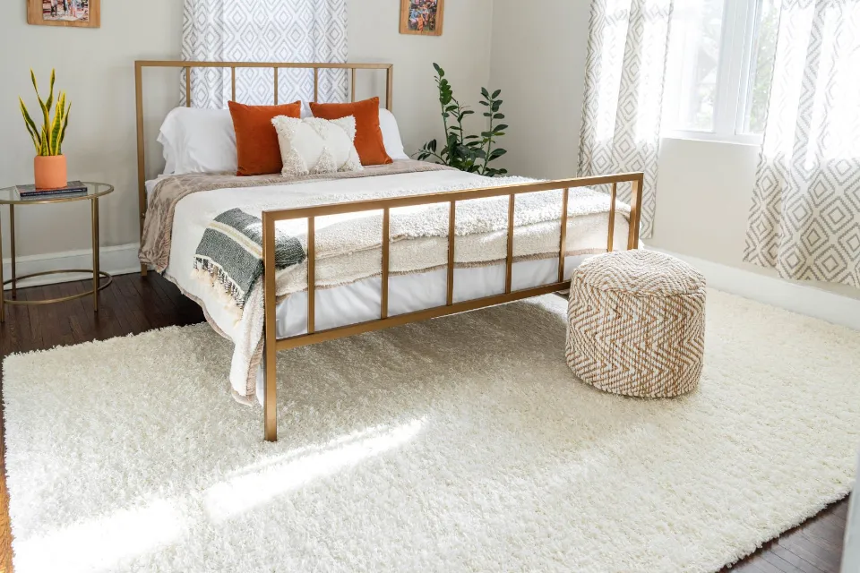 Where Should You Place An Area Rug in a Bedroom? Tips and Tricks