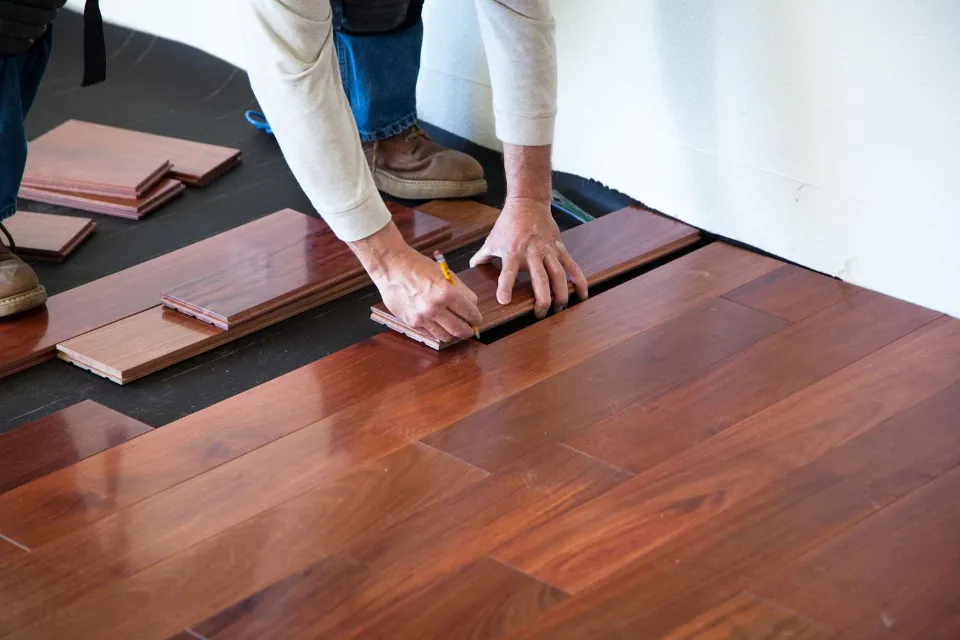 Advantages of Solid Hardwood Flooring