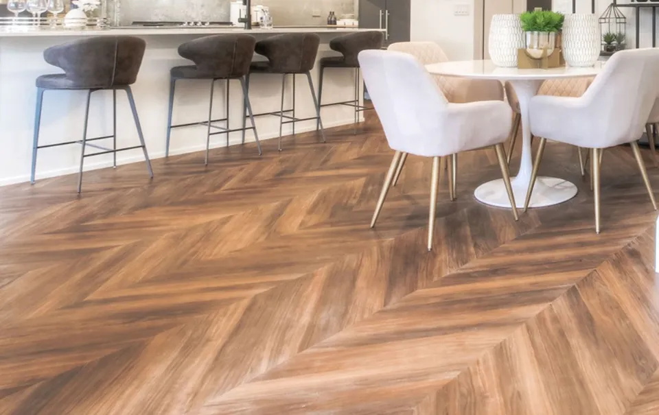 Vinyl Vs. Laminate Flooring: Which One is Better for You?