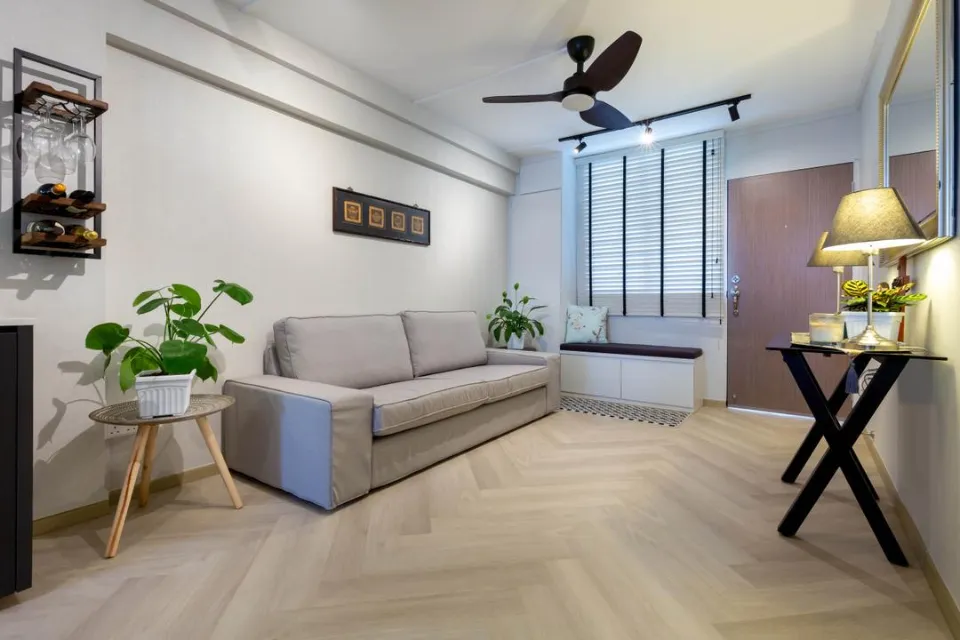 Where to Buy Vinyl Flooring, Plus 10 Key Questions Answered! | Qanvast