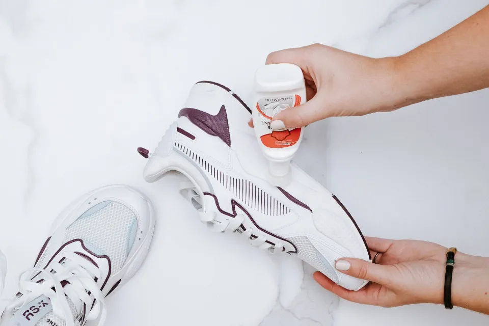 How to Wash Trainers in the Washing Machine Without Ruining Them